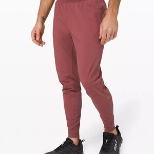 lululemon Men's Surge Hybrid Pant M in Smoky Red